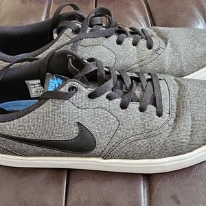 Nike SB Check Mens's 13 Gray And Black Canvas Shoes